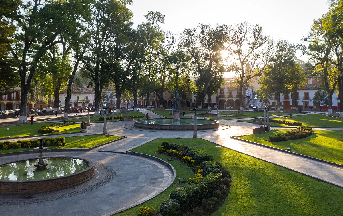 Plaza Vasco de Quiroga Pátzcuaro Michoacán Hotel Best Western Posada de Don Vasco